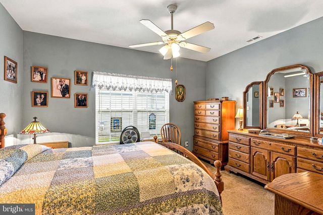 2 MADISON CT, Edgewater Park Twp, NJ 08010