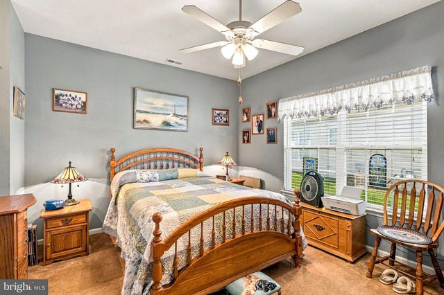 2 MADISON CT, Edgewater Park Twp, NJ 08010
