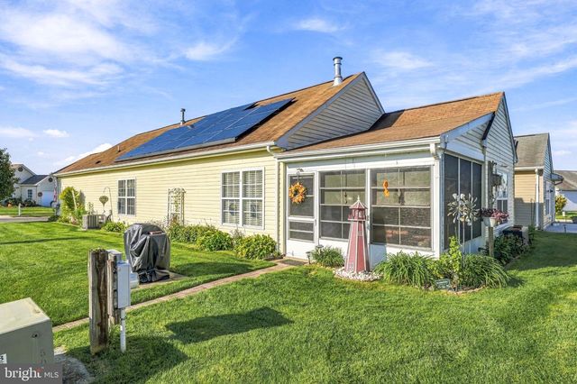 2 MADISON CT, Edgewater Park Twp, NJ 08010