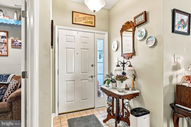 2 MADISON CT, Edgewater Park Twp, NJ 08010