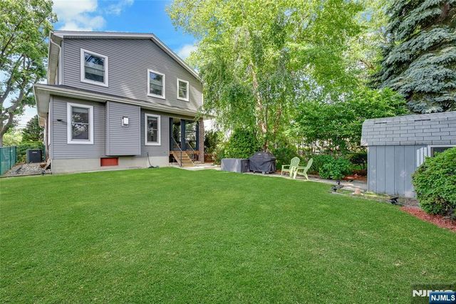 81 Riverview Avenue, Cliffside Park, NJ 07010