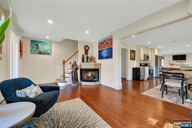 81 Riverview Avenue, Cliffside Park, NJ 07010