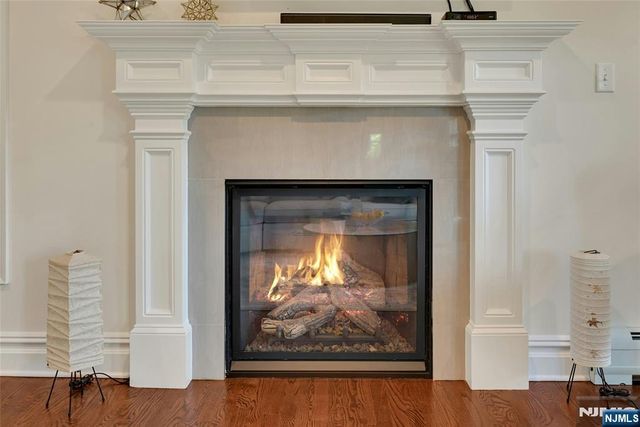 81 Riverview Avenue, Cliffside Park, NJ 07010