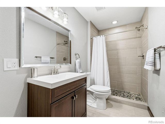 123 Falcon Lane, Lyons, CO 80540