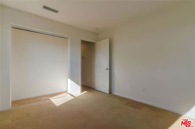 218 Morning Breeze Lane, Port Hueneme, CA 93041