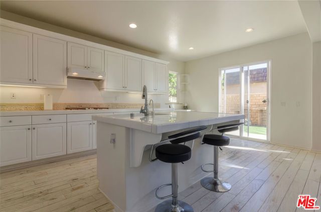 218 Morning Breeze Lane, Port Hueneme, CA 93041