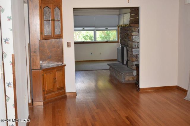 501 Cable Avenue, Beachwood, NJ 08722