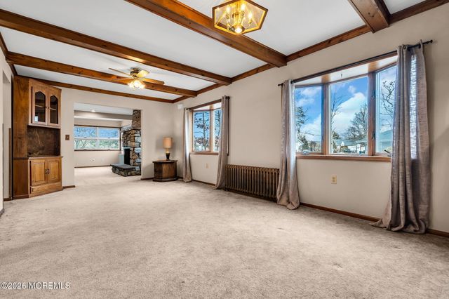 501 Cable Avenue, Beachwood, NJ 08722