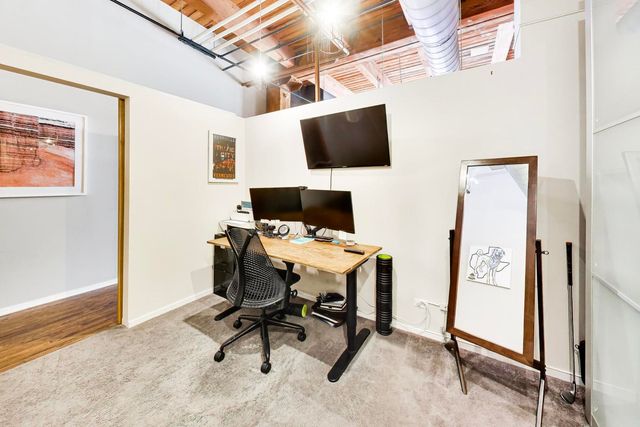 1250 W Van Buren Street 1A, Chicago, IL 60607