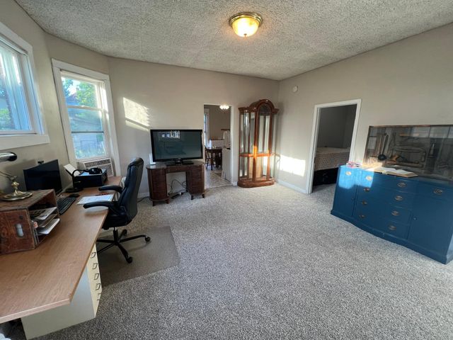672 Case Avenue, Saint Paul, MN 55106