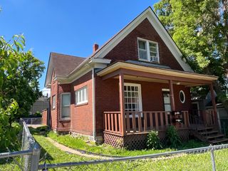 672 Case Avenue, Saint Paul, MN 55106