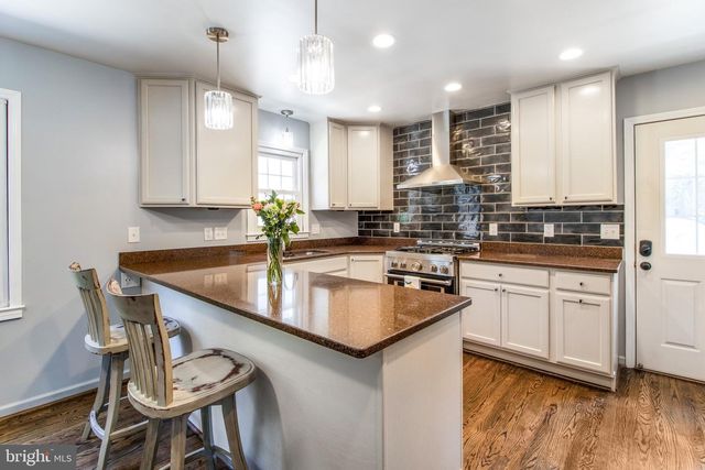 109 SUSSEX ST, Fredericksburg, VA 22405