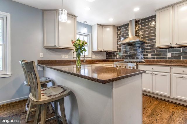 109 SUSSEX ST, Fredericksburg, VA 22405