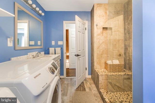 109 SUSSEX ST, Fredericksburg, VA 22405