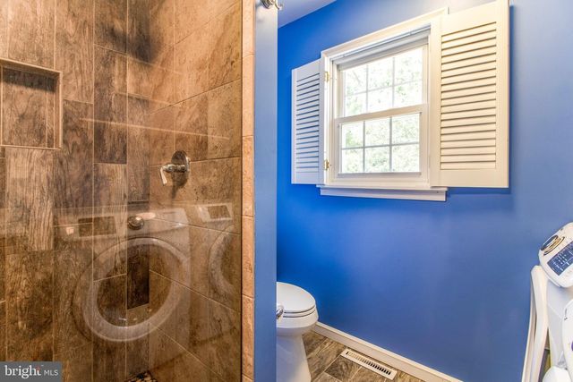 109 SUSSEX ST, Fredericksburg, VA 22405