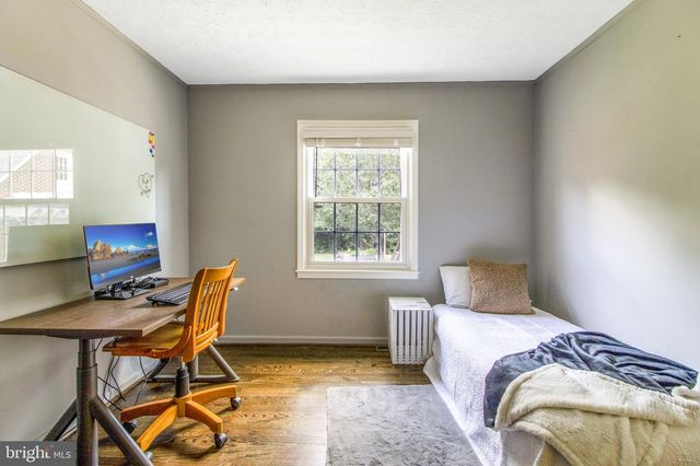 109 SUSSEX ST, Fredericksburg, VA 22405