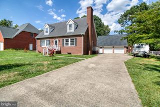 109 SUSSEX ST, Fredericksburg, VA 22405
