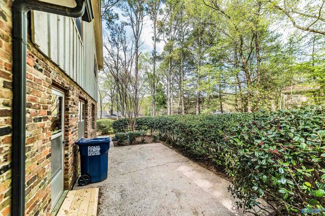 8013 Tea Garden Road, Huntsville, AL 35803