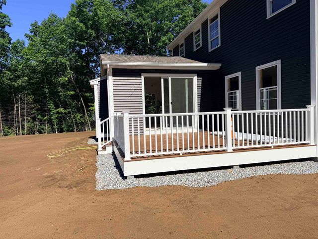 101A Seaverns Bridge Road, Merrimack, NH 03054