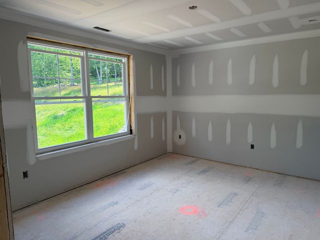 101A Seaverns Bridge Road, Merrimack, NH 03054