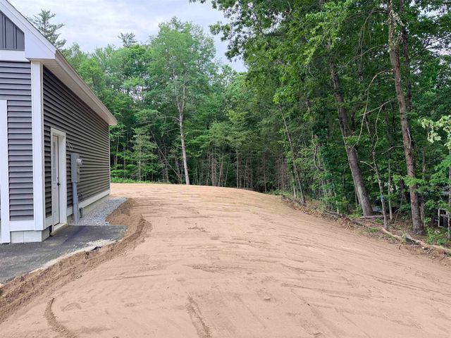 101A Seaverns Bridge Road, Merrimack, NH 03054