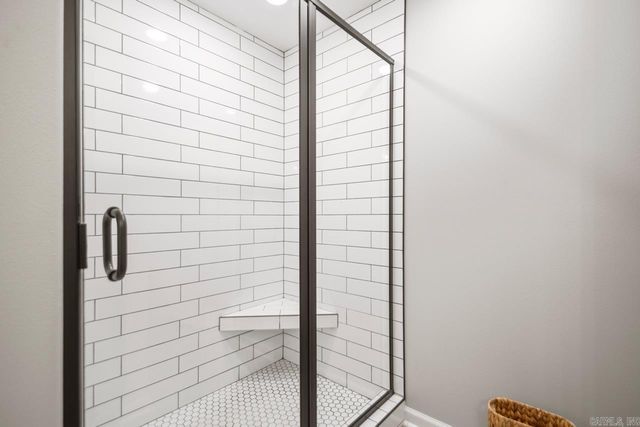 1465 Woolridge Drive Drive, Benton, AR 72019