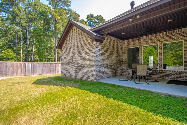 1465 Woolridge Drive Drive, Benton, AR 72019