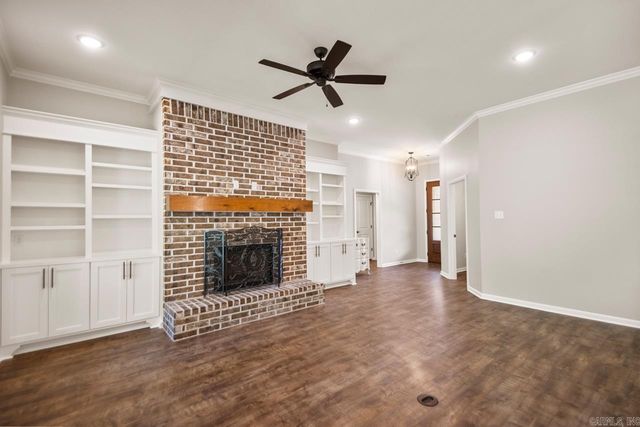 1465 Woolridge Drive Drive, Benton, AR 72019