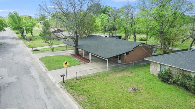 3528 N Beaton Street, Corsicana, TX 75110