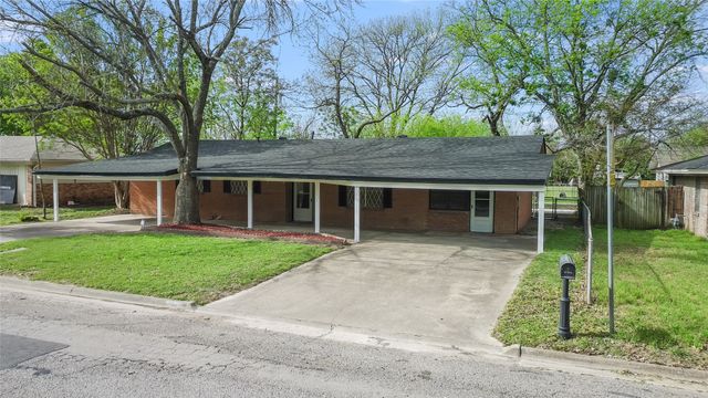 3528 N Beaton Street, Corsicana, TX 75110