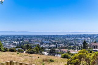 2505 Miramar Ave 114, Castro Valley, CA 94546