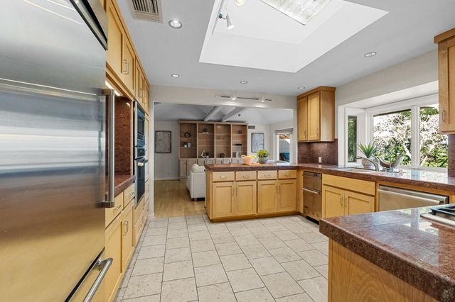 27856 Black Mountain Road, Los Altos Hills, CA 94022