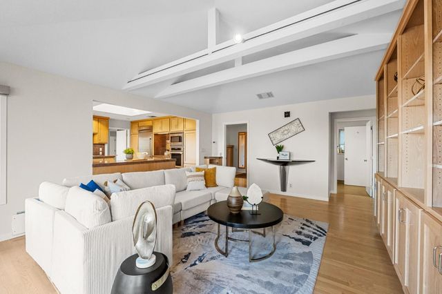 27856 Black Mountain Road, Los Altos Hills, CA 94022