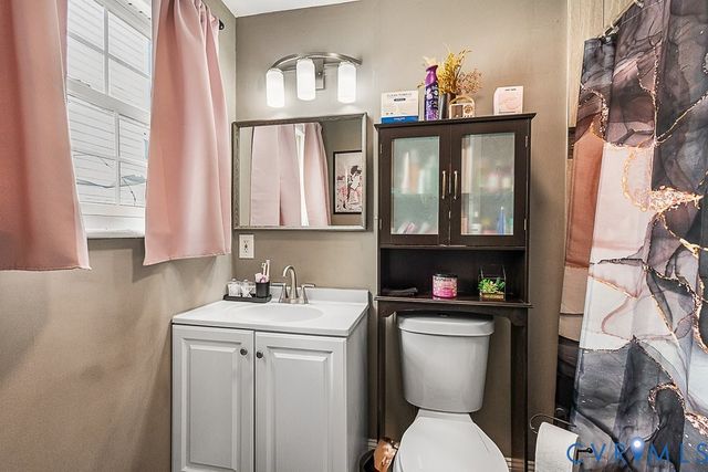 210 S West St, Petersburg, VA 23803