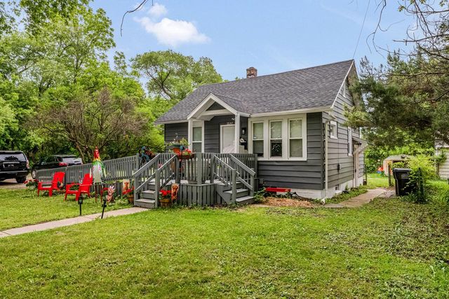 4406 S Nicholson AVENUE, Milwaukee, WI 53235