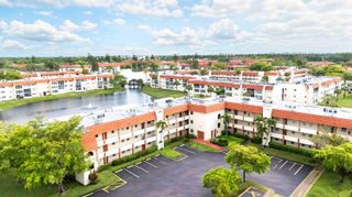 2800 Sunrise Lakes Drive W Apt 301, Sunrise, FL 33322