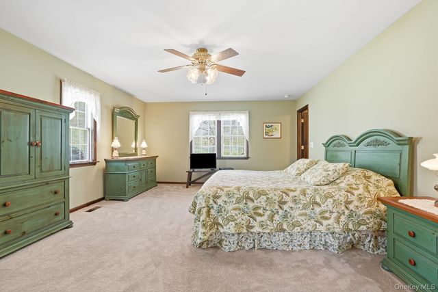 73 Sunset Road, Montrose, NY 10548