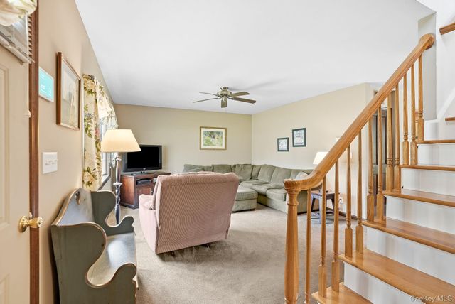 73 Sunset Road, Montrose, NY 10548