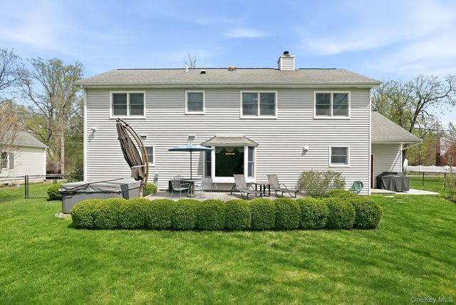 73 Sunset Road, Montrose, NY 10548
