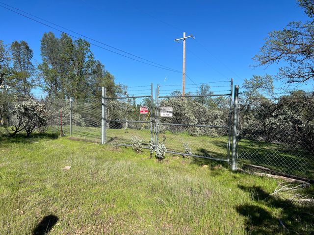 16928 Campo Calle, Redding, CA 96001