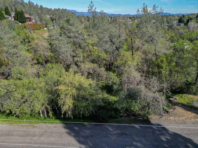 16928 Campo Calle, Redding, CA 96001