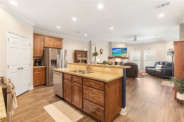 2011 Reagan Court, Bryan, TX 77802