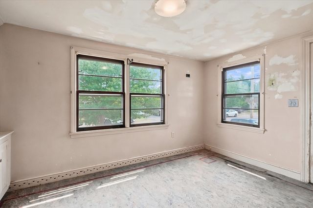 21 North Shore Ave, Danvers, MA 01923