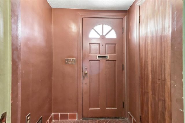 21 North Shore Ave, Danvers, MA 01923