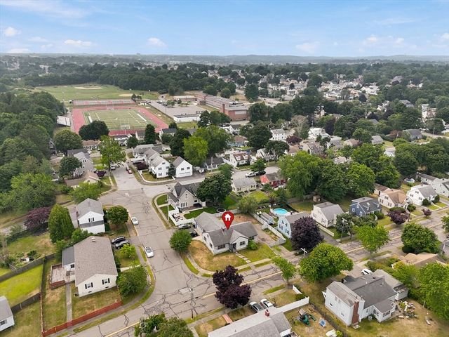 21 North Shore Ave, Danvers, MA 01923