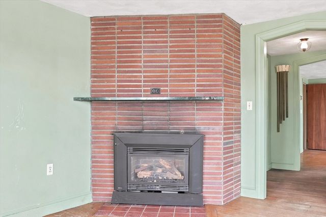 21 North Shore Ave, Danvers, MA 01923