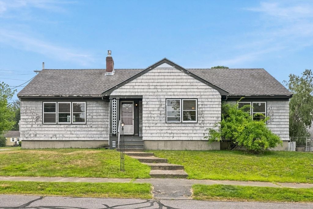21 North Shore Ave, Danvers, MA 01923