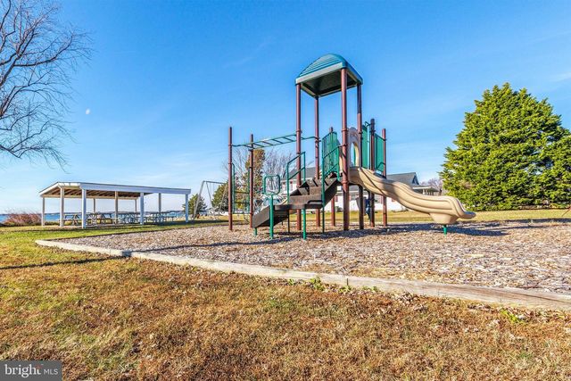 303 QUEEN ANNE CLUB DR, Stevensville, MD 21666