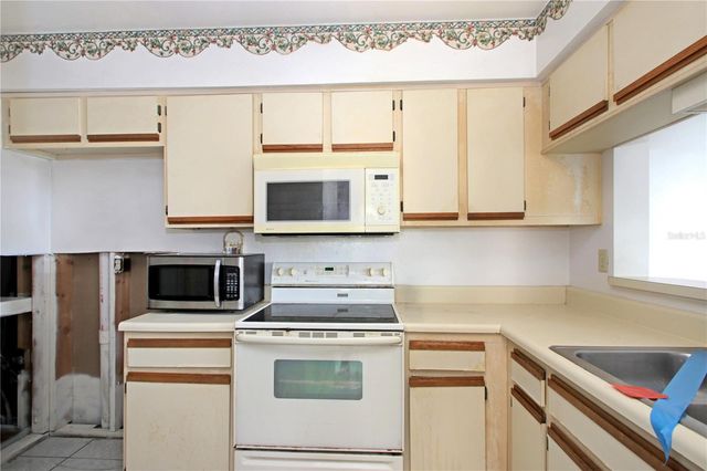 2960 S SEMORAN BOULEVARD 1503, Orlando, FL 32822