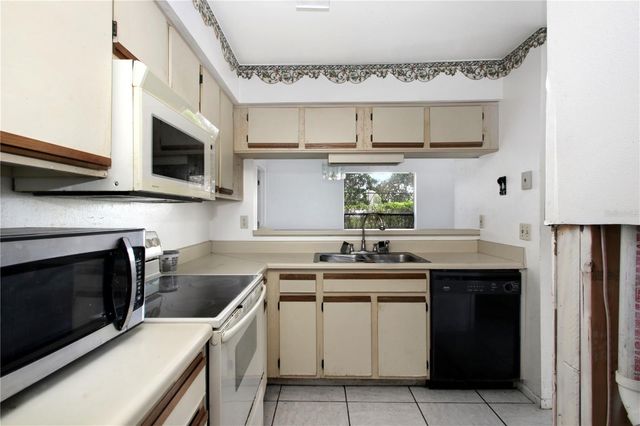 2960 S SEMORAN BOULEVARD 1503, Orlando, FL 32822
